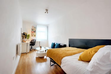 1 bed studio, Oxford Street, City Centre, Leicester, LE15XA - Image 3